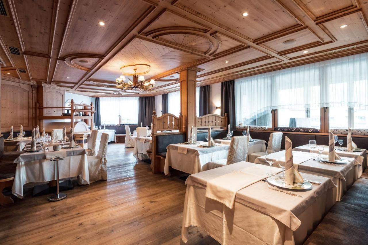Hotel Antines Ла Вилла Экстерьер фото